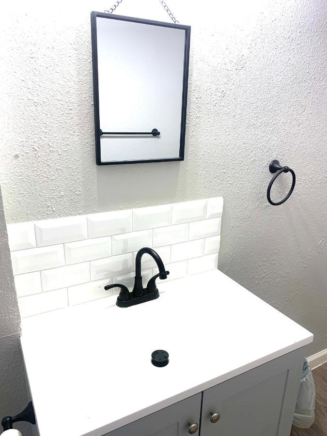 Three Zzz'S Apartment ฮูสตัน ภายนอก รูปภาพ